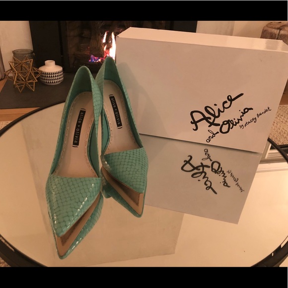 Alice + Olivia Shoes - Alice and Olivia Makayla Teal Pumps